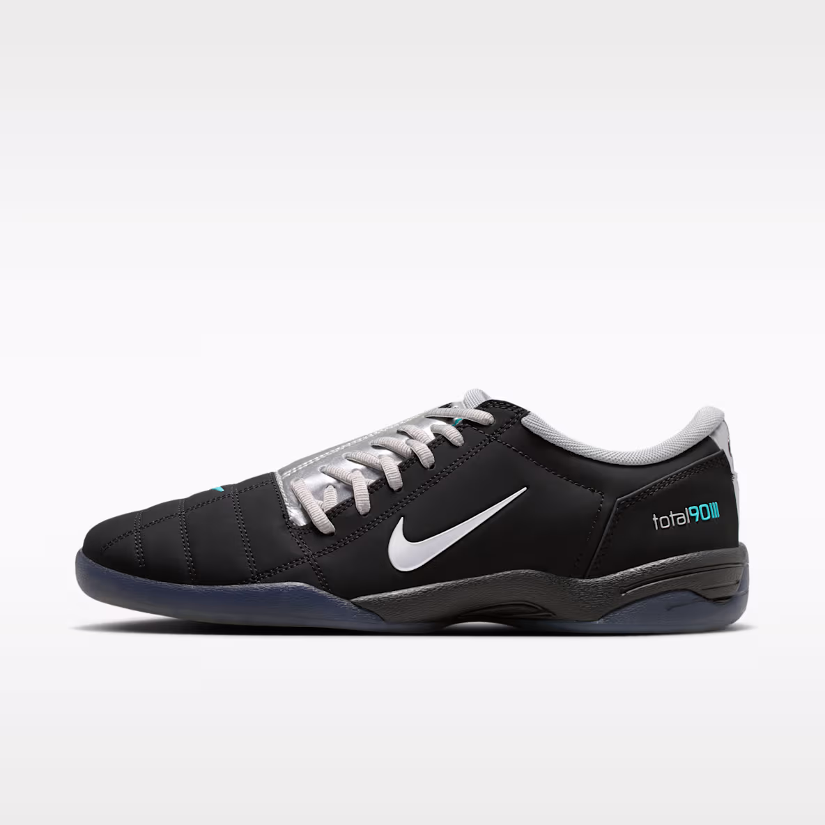 Nike Total 90